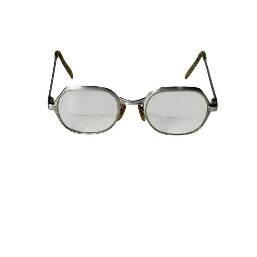 M/C 130 USA Vintage Eyeglasses Petite Nice Condition Silver Vtg With Case